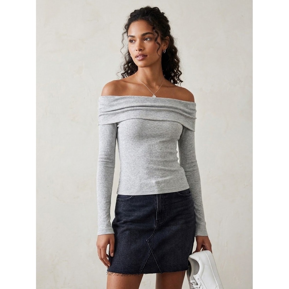 Babaton Aritzia Off The Shoulder Long Sleeve Rib Knit Top Heather Grey XS